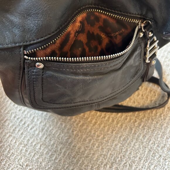 B. Makowsky Black Leather Crossbody - Picture 6 of 9